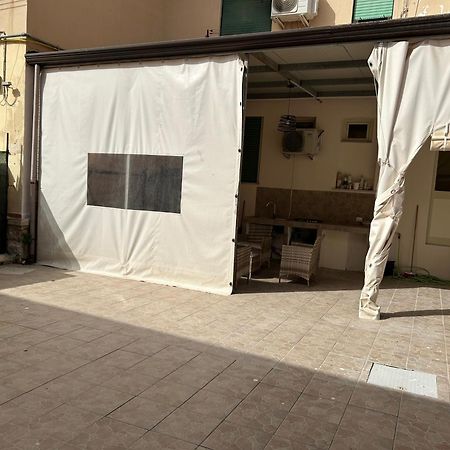 La Casa Di Gabri Lägenhet Palermo Exteriör bild